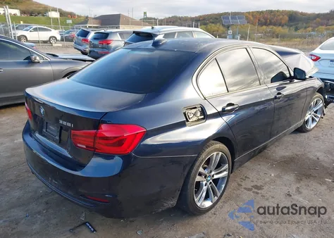 2016 BMW 328I z USA, uszkodzony, nr VIN WBA8E9G55GNT83387